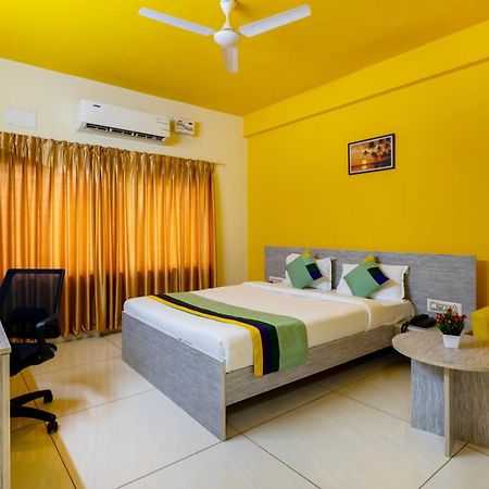 Hotel Treebo Four Seasons Mysore Exterior foto