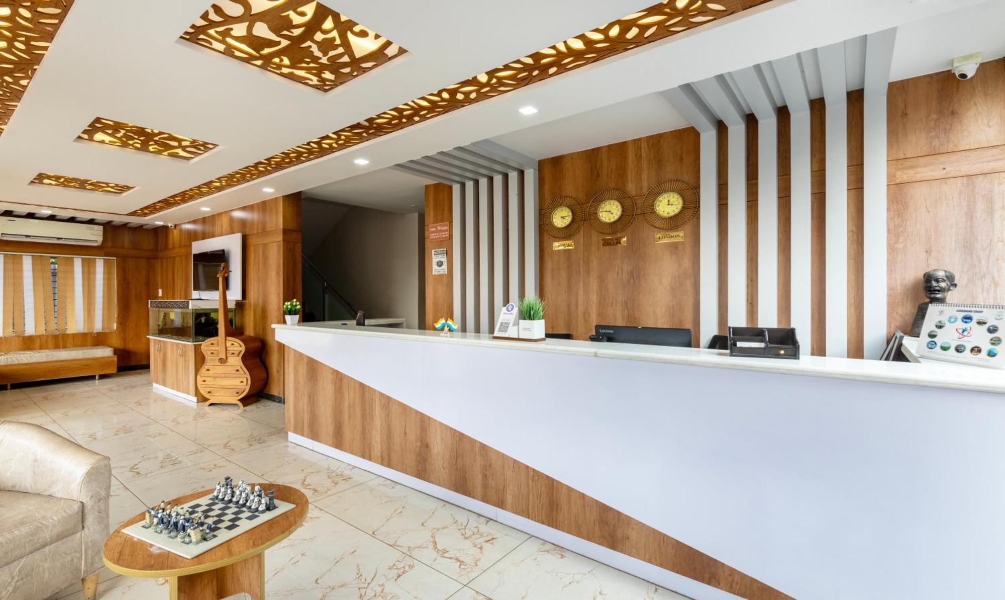 Hotel Treebo Four Seasons Mysore Exterior foto